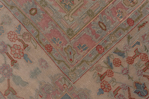 Antique Sivas Area Rug (13' x 16')